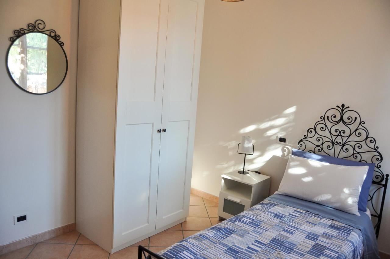 B&B Sarita'S Rooms Certosa di Pavia Exterior foto